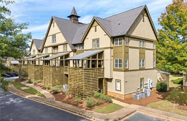 Cute 2BR unit at Creekside photos photos