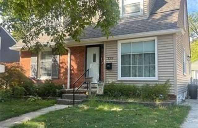 220 Bellevue Avenue photos photos