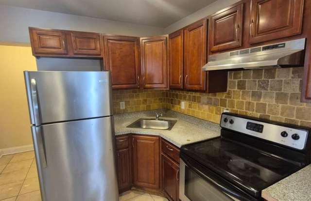 4 Bed/1.5 Bath Steps from Temple University photos photos