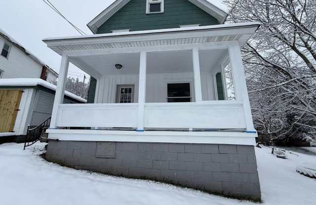 707 Cooper - 707 Cooper Avenue, Oil City, PA 16301