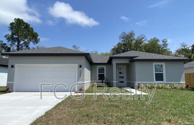 1215 Amazon Ln photos photos