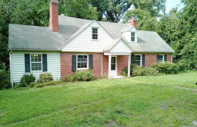 6902 OLD JAHNKE Road Gallery 1