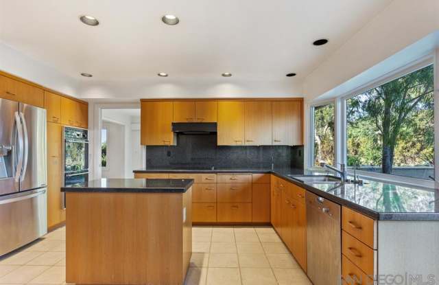 8433 Prestwick Dr Gallery 4