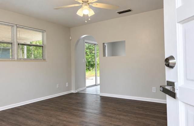 6731 MOPSY Lane Gallery 2