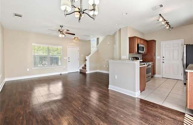 6009 Fairway ST Gallery 3