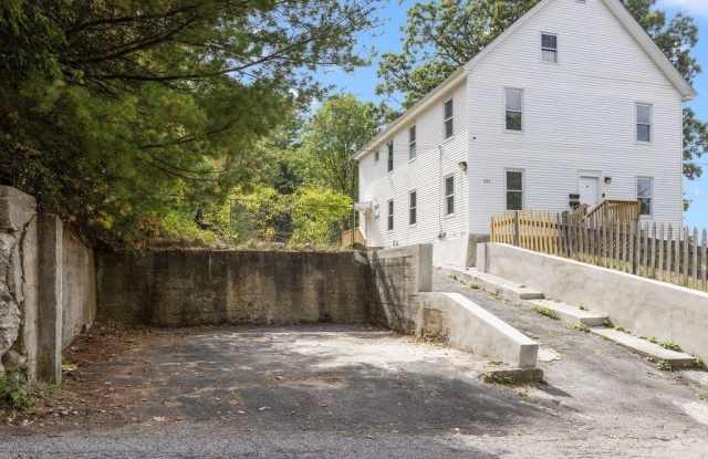 551 Chestnut St - 551 Chestnut Street, Athol, MA 01331