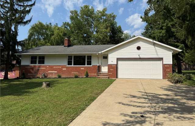 475 Meadowlane Road Gallery 1