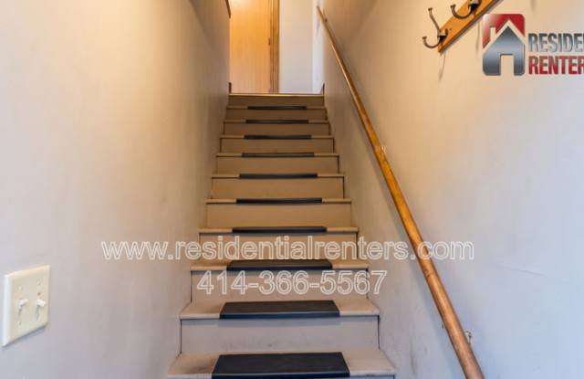 2210 S Winchester Street Gallery 2