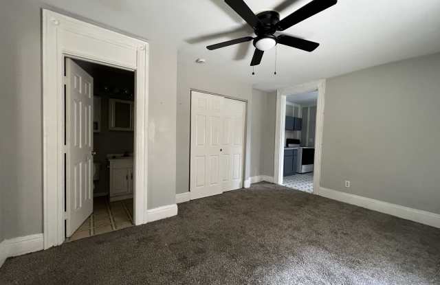 528 Troy Street photos photos