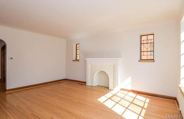 5859 Nottingham Avenue Gallery 4