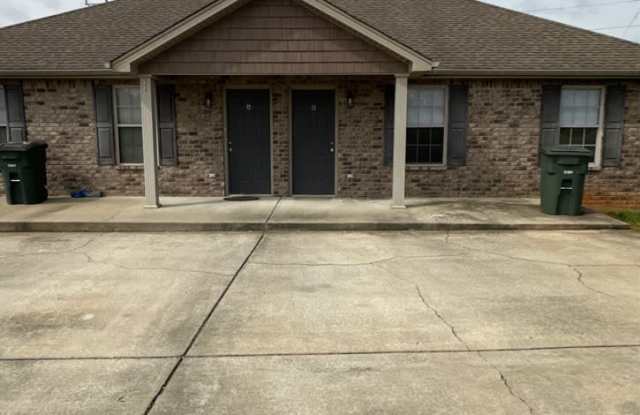 111 Ezra Court - B photos photos