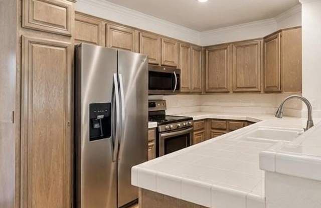5805 Oak Bend Lane Gallery 4