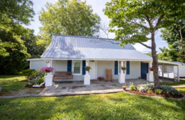 12422 Couch Mill Rd photos photos