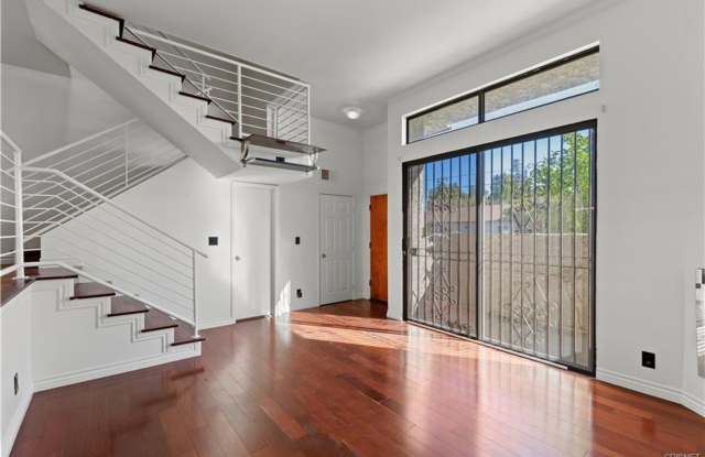 Gorgeous NOHO Townhome for Rent photos photos
