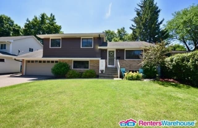 9109 W 23rd St - 9109 West 23rd Street, St. Louis Park, MN 55426