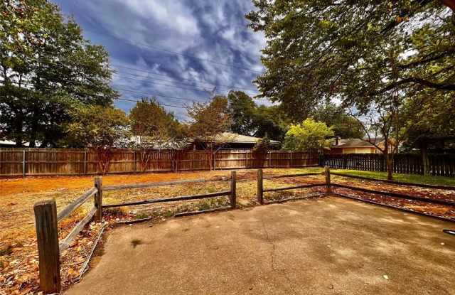 1200 Terrace Trail Gallery 3