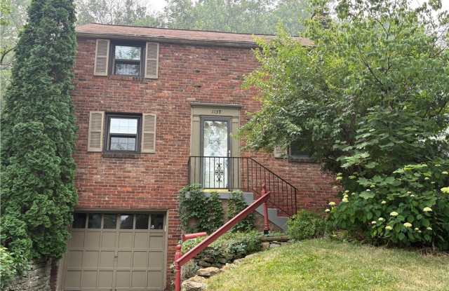 1139 Cedar Blvd photos photos