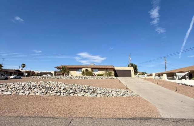 658 Yosemite Dr photos photos
