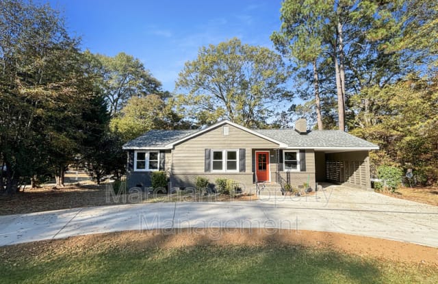 1115 E. Lee Road photos photos