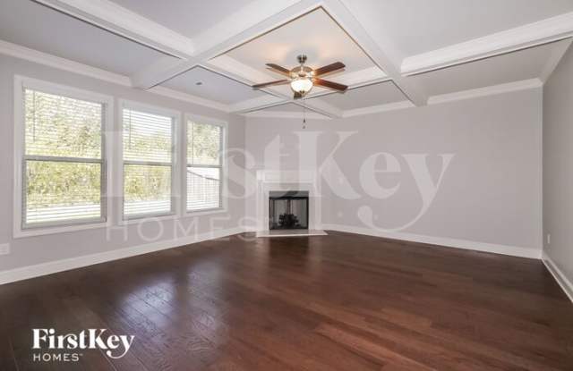 5936 Park Bend Avenue Gallery 2