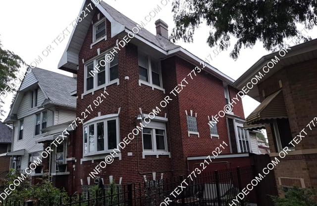 8723 South Racine Avenue photos photos