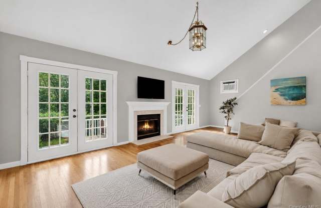 155 Little Fresh Pond Road Gallery 2