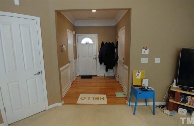 529 Perrault Drive Gallery 4