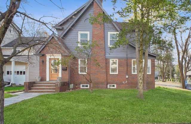 344 Marlboro Road photos photos