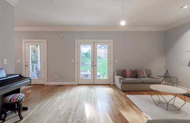 2036 Fairhaven Circle NE Gallery 4