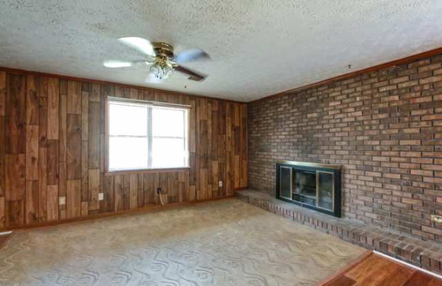 1761 Pine Creek Drive Gallery 4