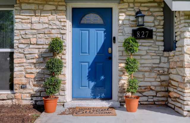 827 Briarcliff Dr Gallery 3