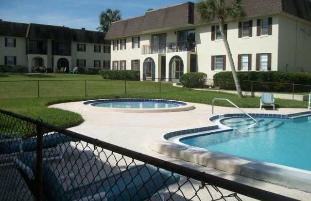 1550 El Camino Road - 1550 El Camino Road, Jacksonville, FL 32216