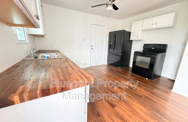 1701 4th Terrace West photos photos