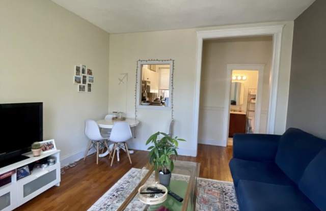 1562 Commonwealth Ave. photos photos