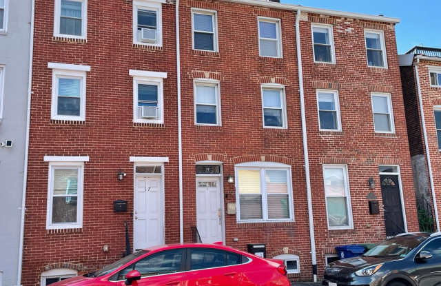 19 W West Street - 2-Bedroom plus Den and 2-Car Parking Pad photos photos