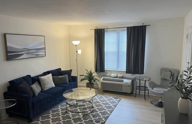 16 AUBURN Court unit: C - 16 Auburn Court, Alexandria, VA 22305