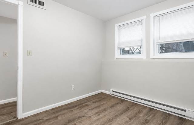 84 Clinton Street Gallery 2