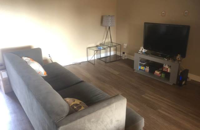 3884 San Ramon Drive #4 - 1 Gallery 4