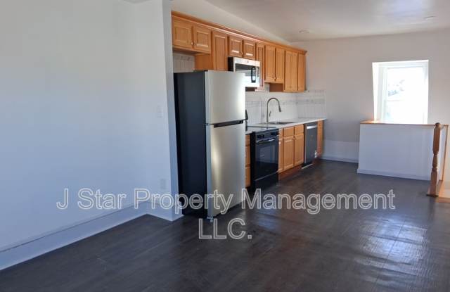 1568 North 10th Street - 3 Gallery 2
