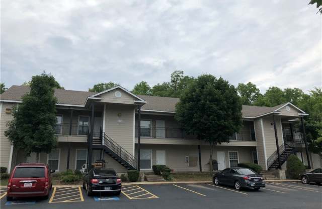 1774 N Gregg Avenue unit: 4 photos photos