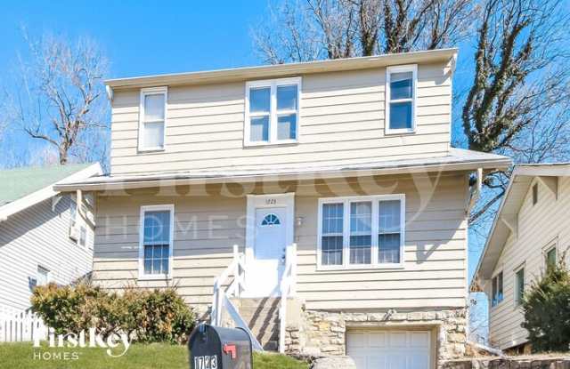 1723 South Crescent Avenue - 1723 South Crescent Avenue, Independence, MO 64052
