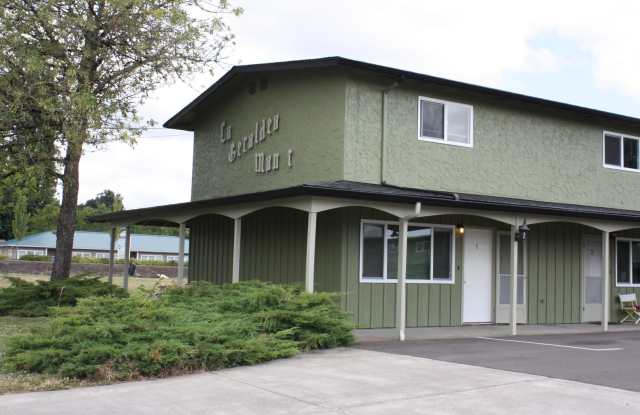 2 Bedroom Apartment ~ Philomath ~ Small Pet Friendly - 2021 Applegate Street, Philomath, OR 97370