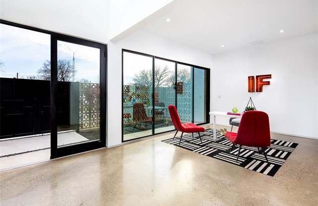 4827 Cowan Avenue Gallery 4