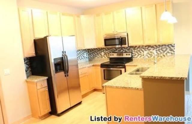 2900 University Avenue Southeast photos photos