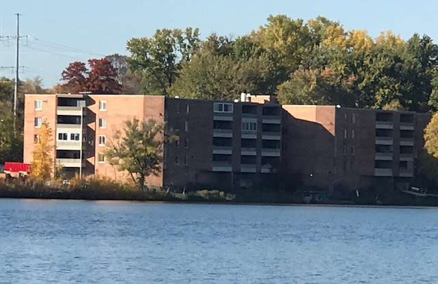 329 Geneva Ave N photos photos