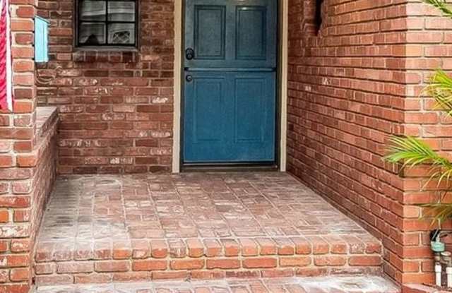 111 Jade Avenue Gallery 4