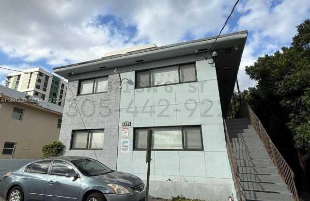 421 SW 6th St photos photos