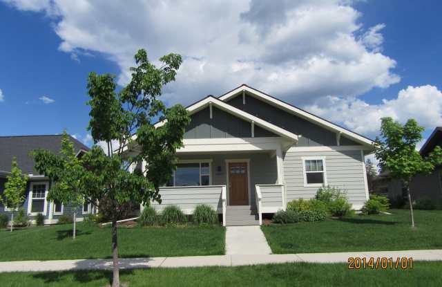 River Lakes Home photos photos