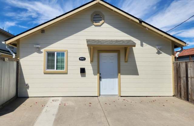 Beautifully Designed 1 Bedroom ADU photos photos