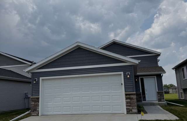 3709 32nd St S photos photos